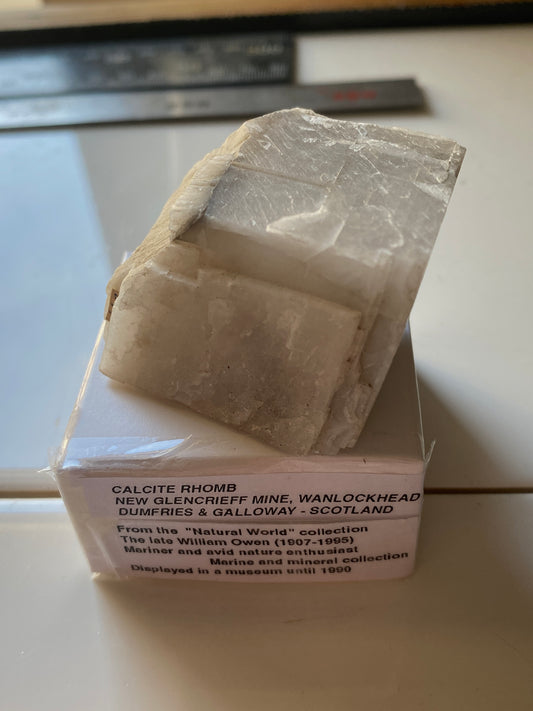 CALCITE RHOMB : NEW GLENCRIEFF MINE, WANLOCKHEAD, DUMFRIES & GALLOWAY, SCOTLAND  97g MF5169