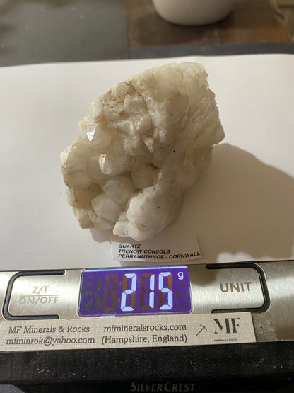 QUARTZ : TRENOW CONSOLS, PERRANUTHNOE, CORNWALL  215g MF5170