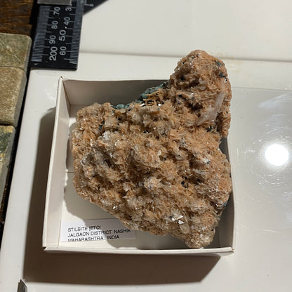 STILBITE [ETC] : JALGAON DISTRICT, NASHIK, MAHARASHTRA, INDIA 138g MF4526