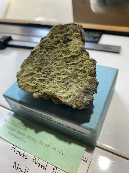 ALLOPHANE : HAWKSWOOD MINE, NORTH HILL, CORNWALL  175g MF5173