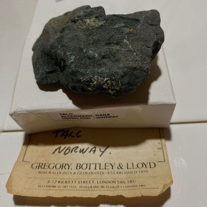 TALC : ALTERMARK, RANA, NORDLAND, NORWAY, SCANDINAVIA  67g MF4529