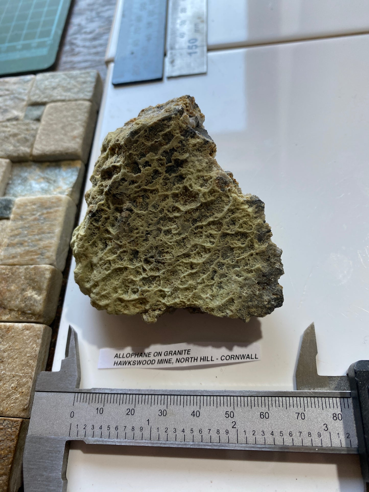 ALLOPHANE : HAWKSWOOD MINE, NORTH HILL, CORNWALL  175g MF5173