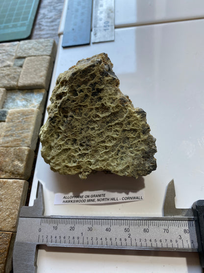 ALLOPHANE : HAWKSWOOD MINE, NORTH HILL, CORNWALL  175g MF5173