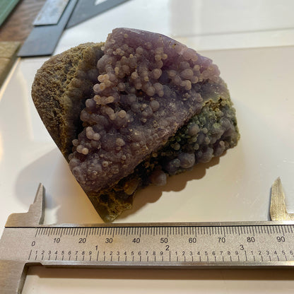 "GRAPE" AGATE : MAMAJU, WEST SULAWESI PROVINCE, INDONESIA 341g MF4531