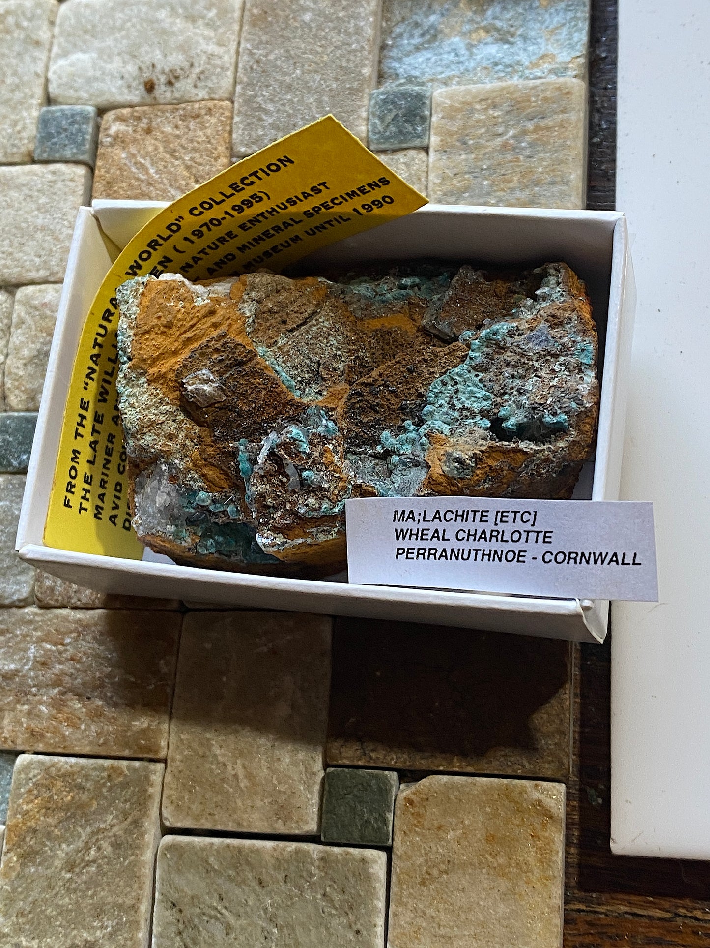 MALACHITE [ETC] : WHEAL CHARLOTTE (TRENOW CONSOLS), CORNWALL 103g MF5175