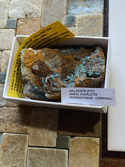 MALACHITE [ETC] : WHEAL CHARLOTTE (TRENOW CONSOLS), CORNWALL 103g MF5175