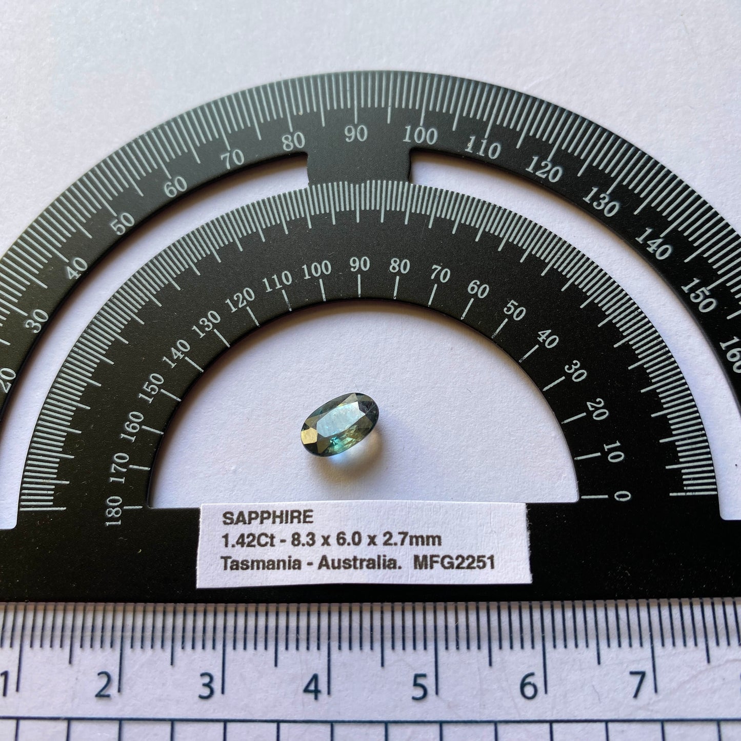 SAPPHIRE CORUNDUM GEMSTONE - TASMANIA, AUSTRALIA 1.42Ct. MFG2251