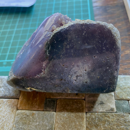 "GRAPE" AGATE : MAMAJU, WEST SULAWESI PROVINCE, INDONESIA 341g MF4531
