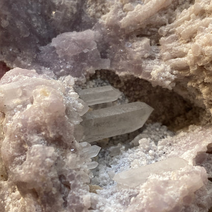 ELBAITE/QUARTZ/MICROCLINE ETC INTRIGUING SPECIMEN : PYINGYI TAUNG, MYANMAR 727g MF4532