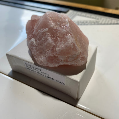 ROSE QUARTZ : SAPULAIA DO NORTE, GALLELA, MINAS GERAIS, BRAZIL