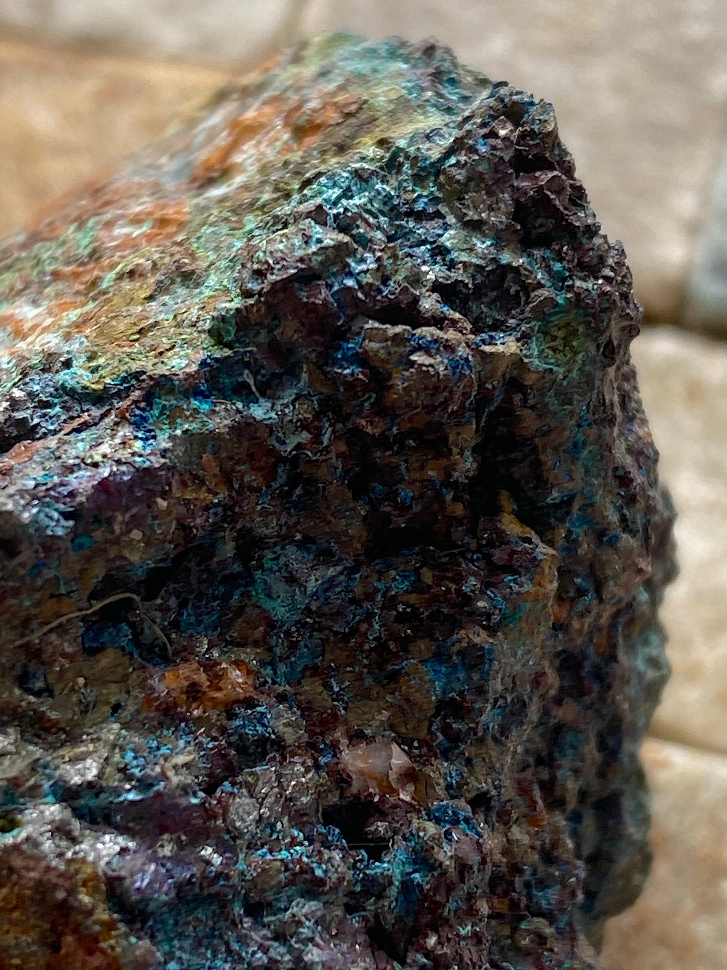 COPPER MINERALISATION : SOUTH TOLCARNE MINE, CAMBORNE, CORNWALL  95g MF5179