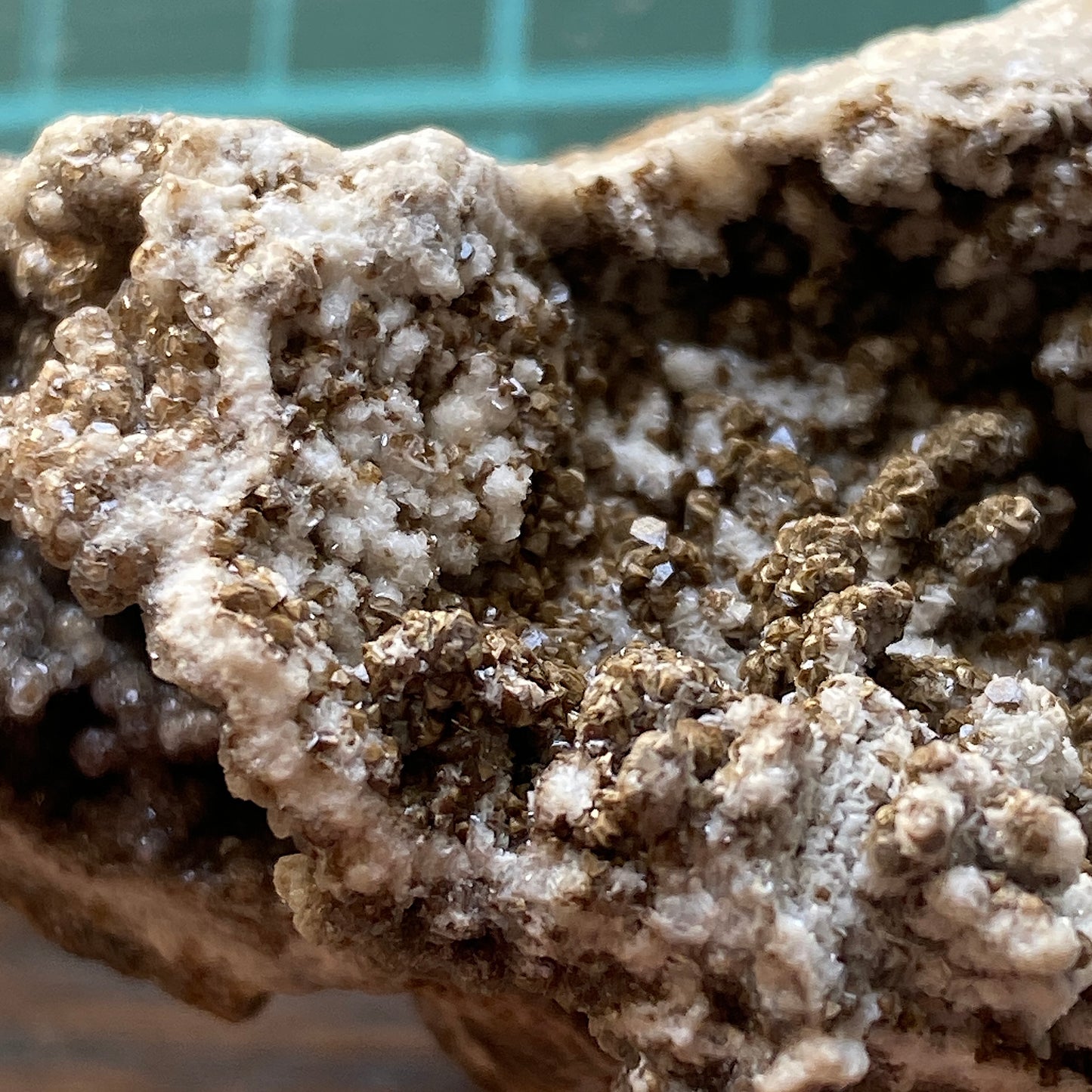 BARYTOCALCITE [ETC] - NENTSBURY HAGGS MINE, ALSTON MOOR, CUMBRIA, ENGLAND  166g MF4423166g mf