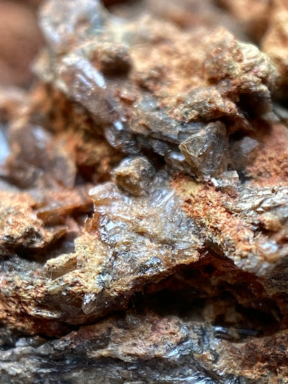 AXINITE [ETC] ON MATRIX : TRIAL SHAFT, ST PIRAN'S CROSS, PENHALE SANDS, CORNWALL  MF5181