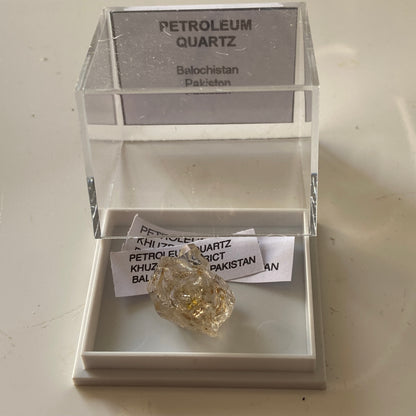 PETROLEUM QUARTZ CRYSTAL - KHUZDAR DISTRICT, BALOCHISTAN, PAKISTAN 3g MF4427