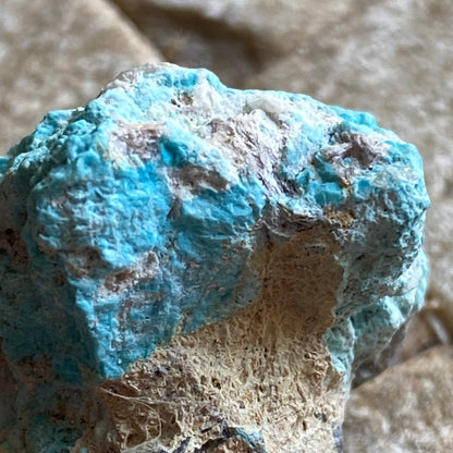 TURQUOISE FROM GUNHEATH CHINA CLAY PIT, CORNWALL. 25g MF1966