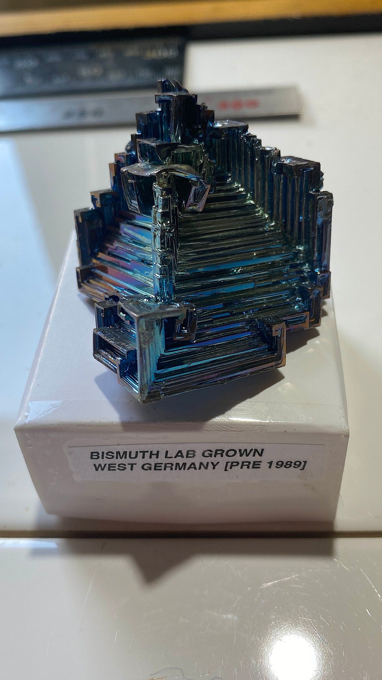 EXCEPTIONAL LAB GROWN BISMUTH : WEST GERMANY [PRE 1989]. 62g MF5186