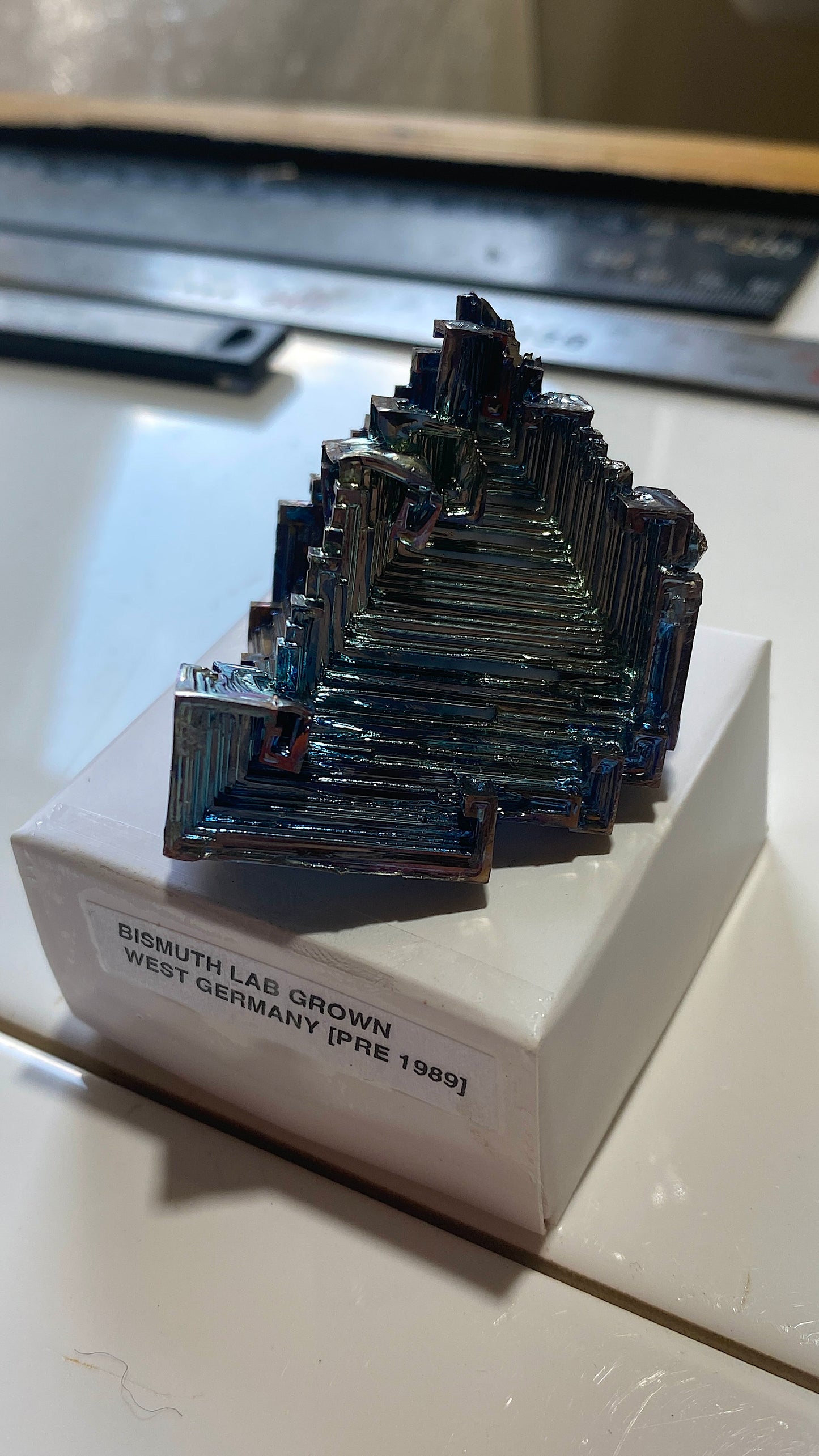 EXCEPTIONAL LAB GROWN BISMUTH : WEST GERMANY [PRE 1989]. 62g MF5186