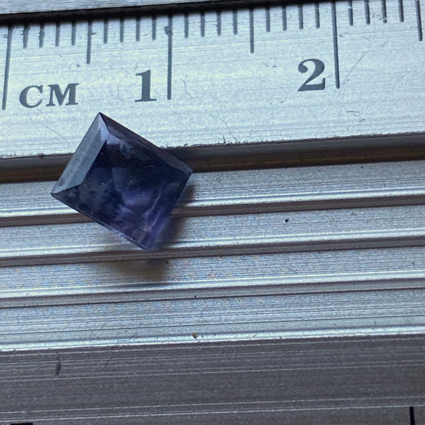 IOLITE NATURAL MINED GEMSTONE - BABATI, MANYARA, TANZANIA 0.92Ct MFG5335