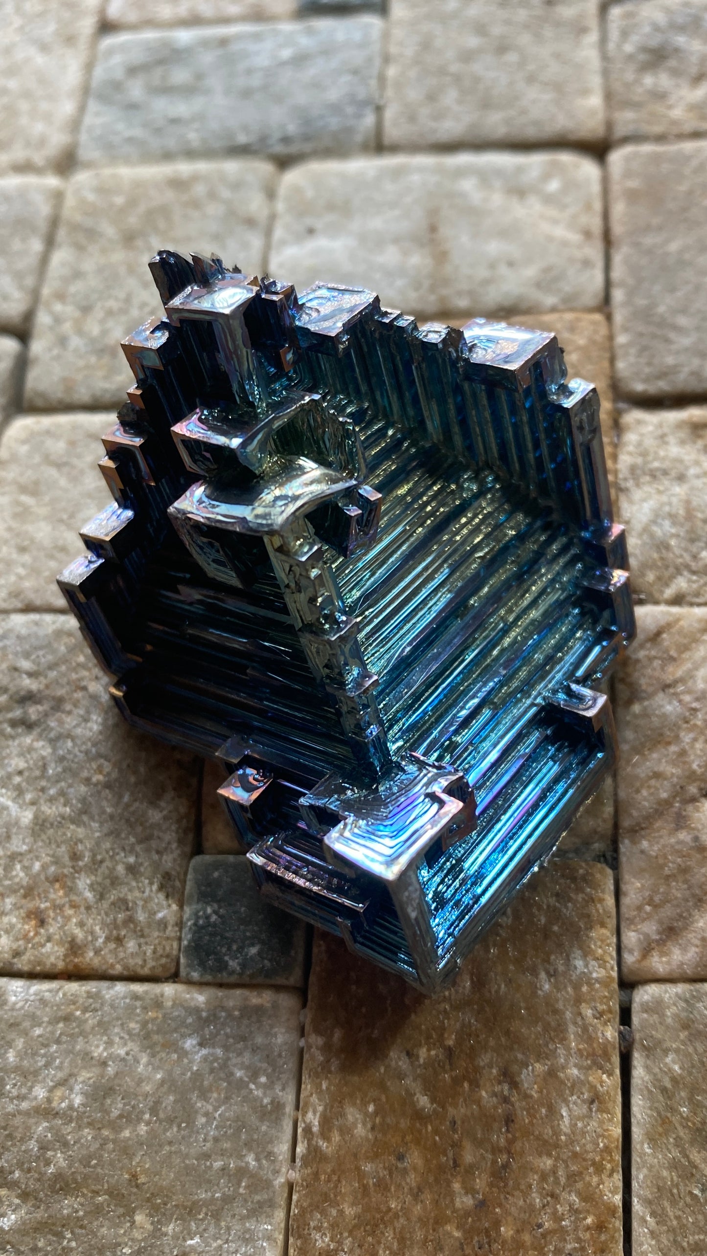 EXCEPTIONAL LAB GROWN BISMUTH : WEST GERMANY [PRE 1989]. 62g MF5186