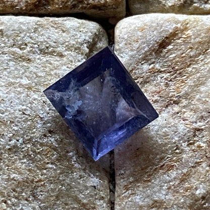 IOLITE NATURAL MINED GEMSTONE - BABATI, MANYARA, TANZANIA 0.92Ct MFG5335