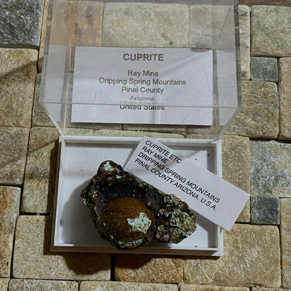 CUPRITE [ETC] : RAY MINE, SCOTT MOUNTAIN, PINAL COUNTY, ARIZONA, U.S.A. 18g MF4545