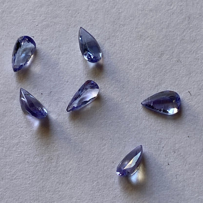 TANZANITE NATURAL GEMSTONES x 6 - MERALANI HILLS, TANZANIA 1.09Ct MFG5337