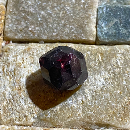 ALMANDINE GARNET CRYSTAL : WRANGELL GARNET MINE, PETERSBERG MINING DISTRICT, ALASKA, U.S.A. 2g. MF4546