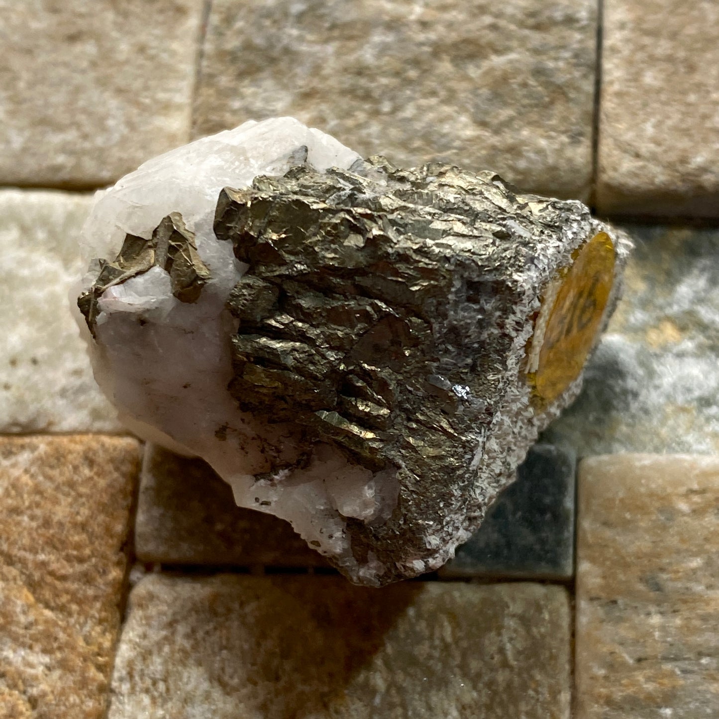 CHALCOPYRITE ON QUARTZ : HERODSFOOT MINE, CORNWALL, ENGLAND 45g MF4547