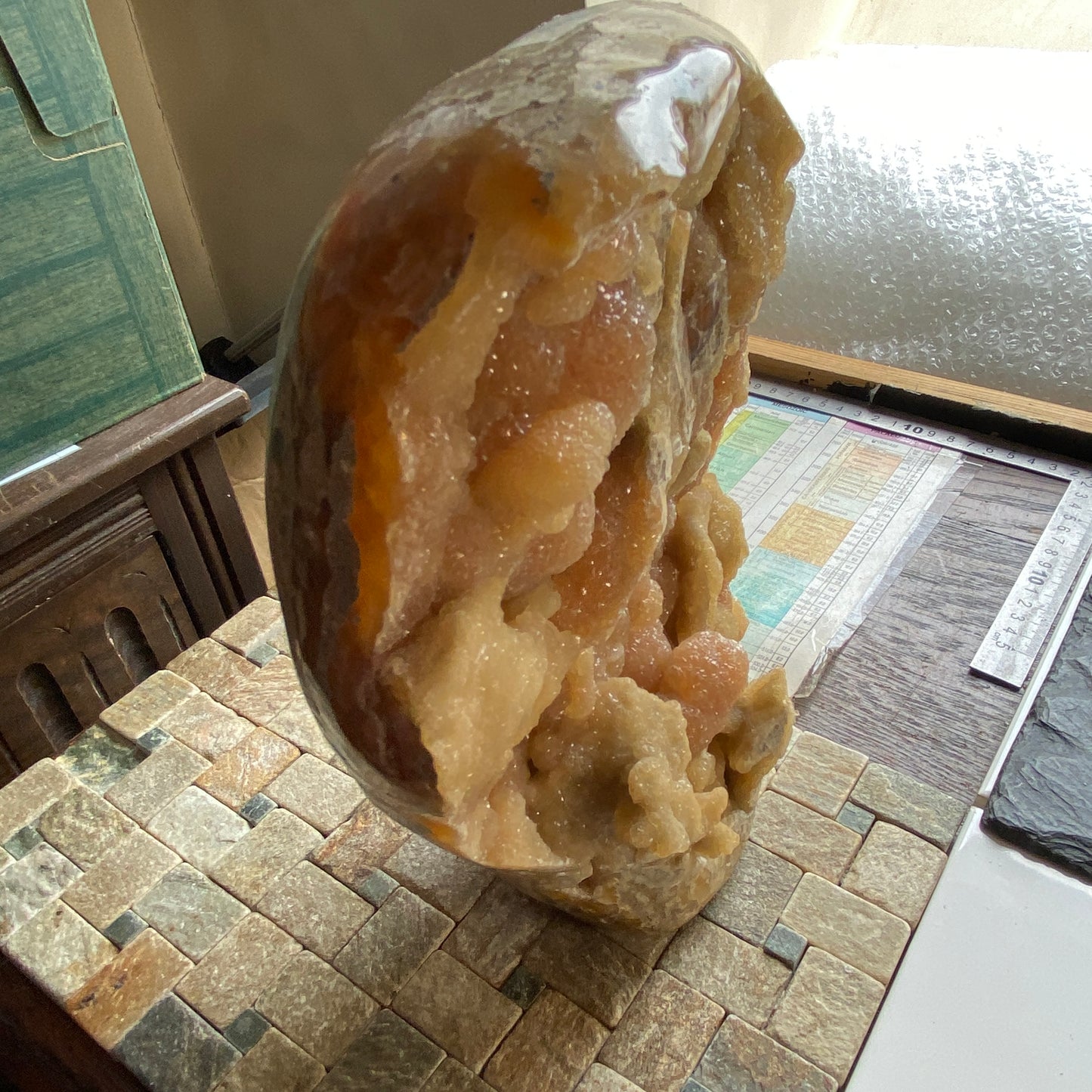 QUARTZ/CHALCEDONY GEODE - AIT OURIR, MARIKASH-SAFI, MOROCCO SUBSTANTIAL 5.9kg MF2001