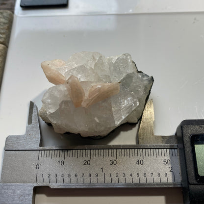 STILBITE/APOPHYLLITE : PUNE DISTRICT, MAHARASHTRA, INDIA 40g MF4548