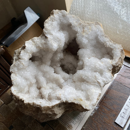 QUARTZ GEODE WONDERFUL MASSIVE PIECE FROM BU CRAA, MOROCCO 7.2kg MF2002