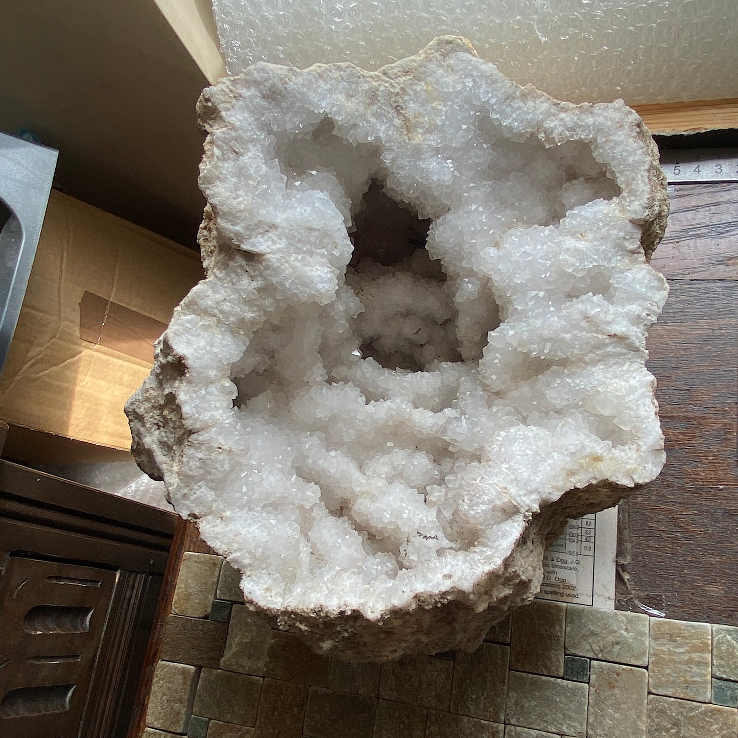 QUARTZ GEODE WONDERFUL MASSIVE PIECE FROM BU CRAA, MOROCCO 7.2kg MF2002