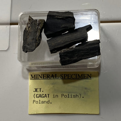 JET : LISOWICE CLAY PIT, LUBLINIEC COUNTY, POLAND. MF4550