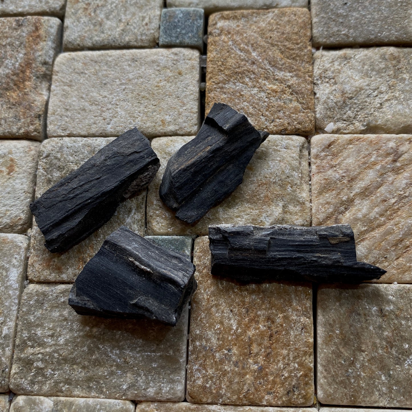 JET : LISOWICE CLAY PIT, LUBLINIEC COUNTY, POLAND. MF4550