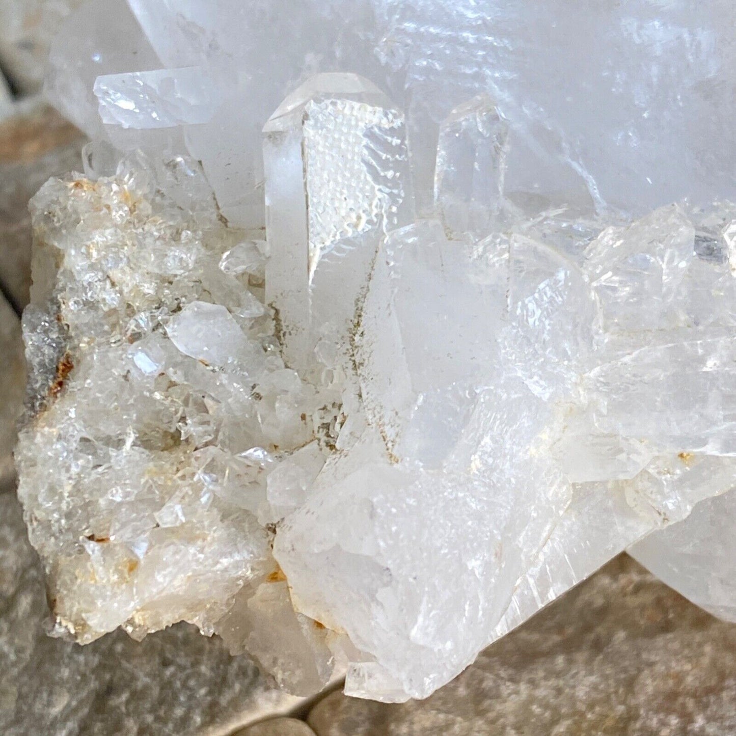 QUARTZ ROCK CRYSTAL FROM AFGHANISTAN 175g MF799