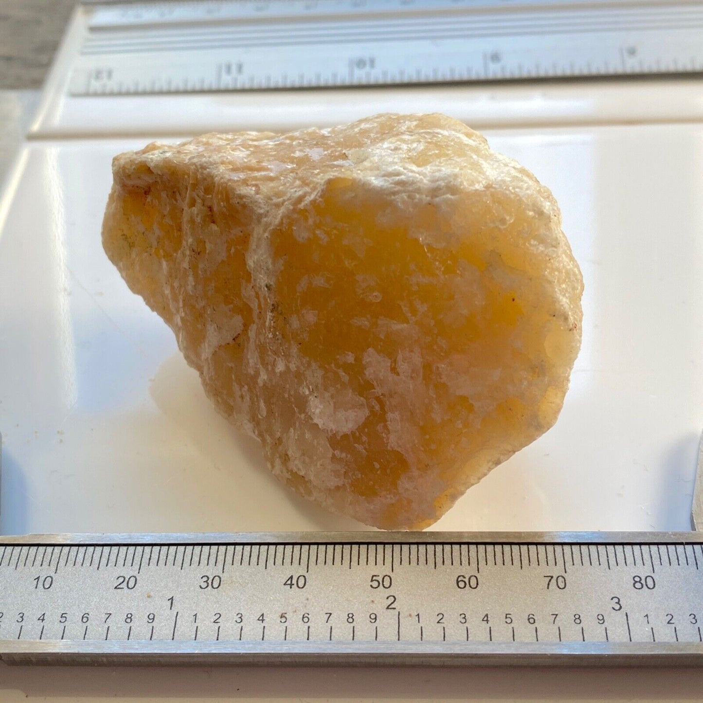WOLLASTONITE FROM FRANKLIN MINING DISTRICT, USA. 140g MF757