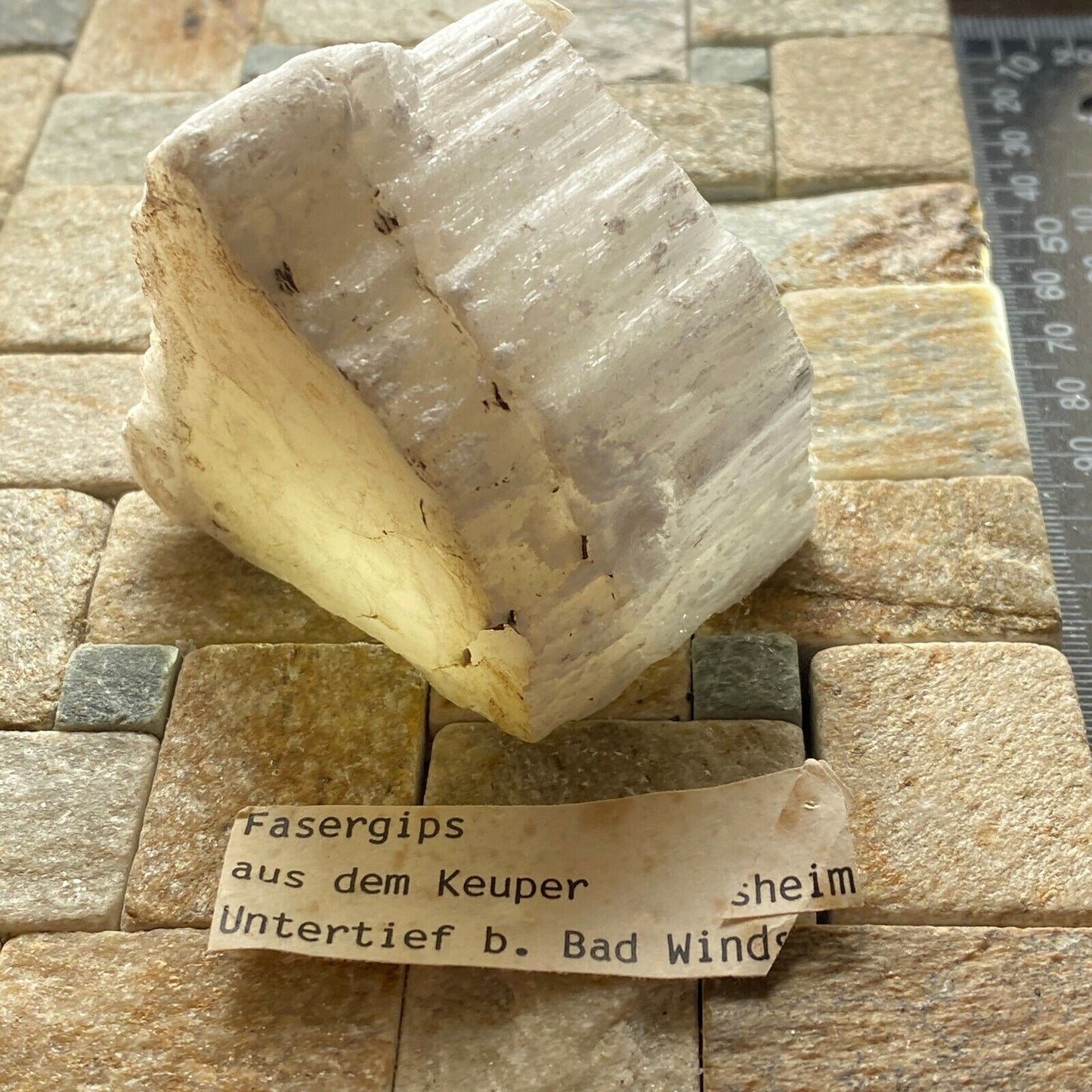 SATIN SPAR GYPSUM FROM BAVARIA, GERMANY 153g  MF3069