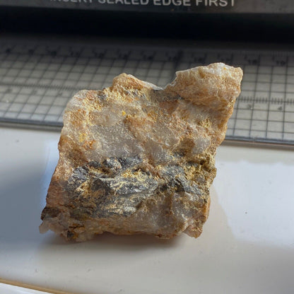 PHARMACOSIDERITE ETC FROM HEMERDON BAL[L] MINE, DEVON. 83g MF788