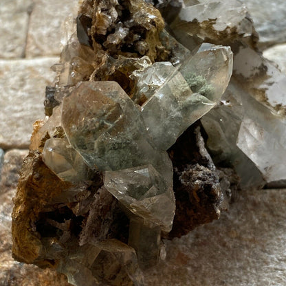 QUARTZ/CHLORITE IMPRESSIONNANT SPECIMEN DE KHARAN, PAKISTAN, 65g ET62