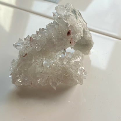 APOPHYLLITE BEAU SPÉCIMEN DE POONA INDE 82g ET118