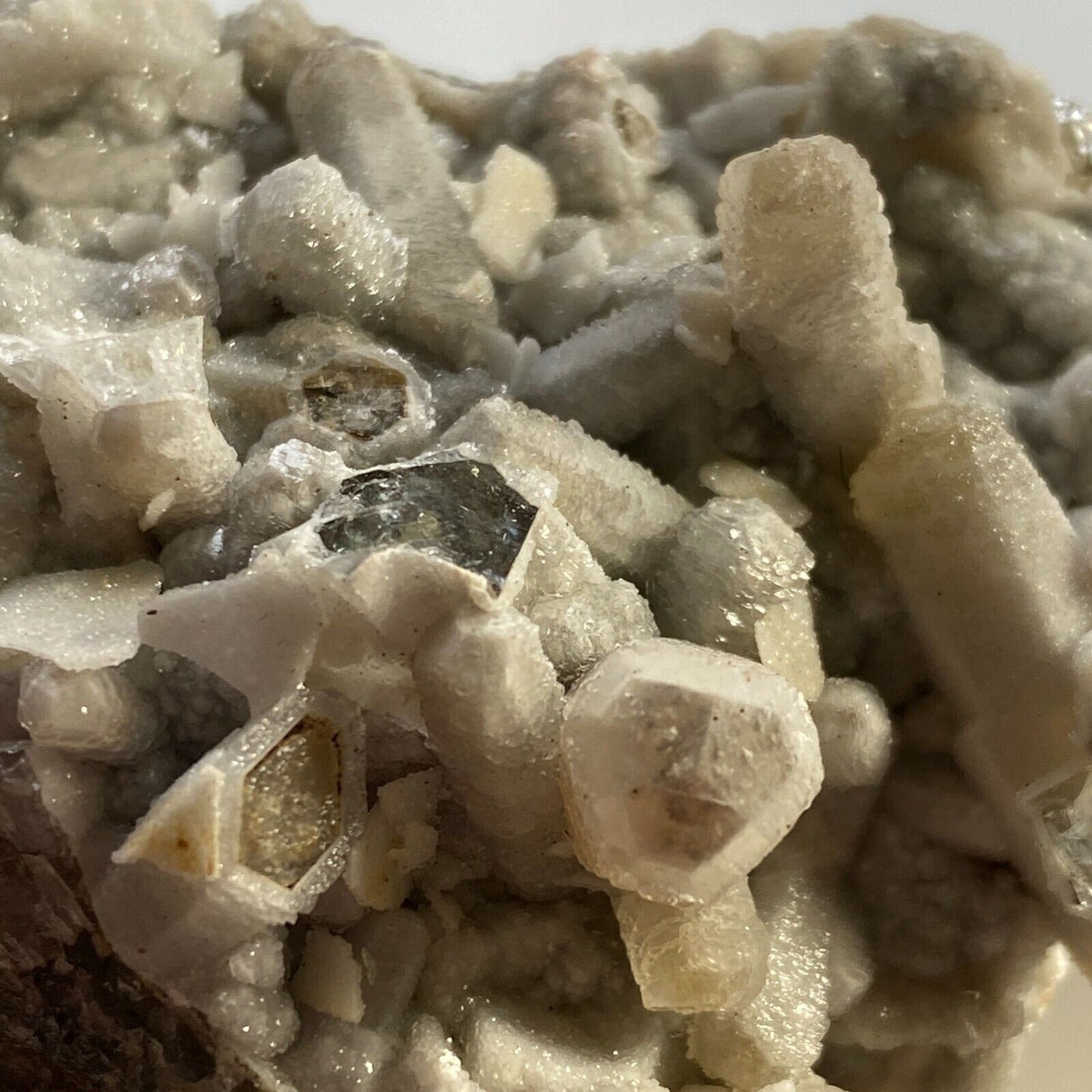 "NAILHEAD CALCITE" WITH FLUORITE FROM HEIGHTS QUARRY, CO DURHAM, ENGLAND MF6418