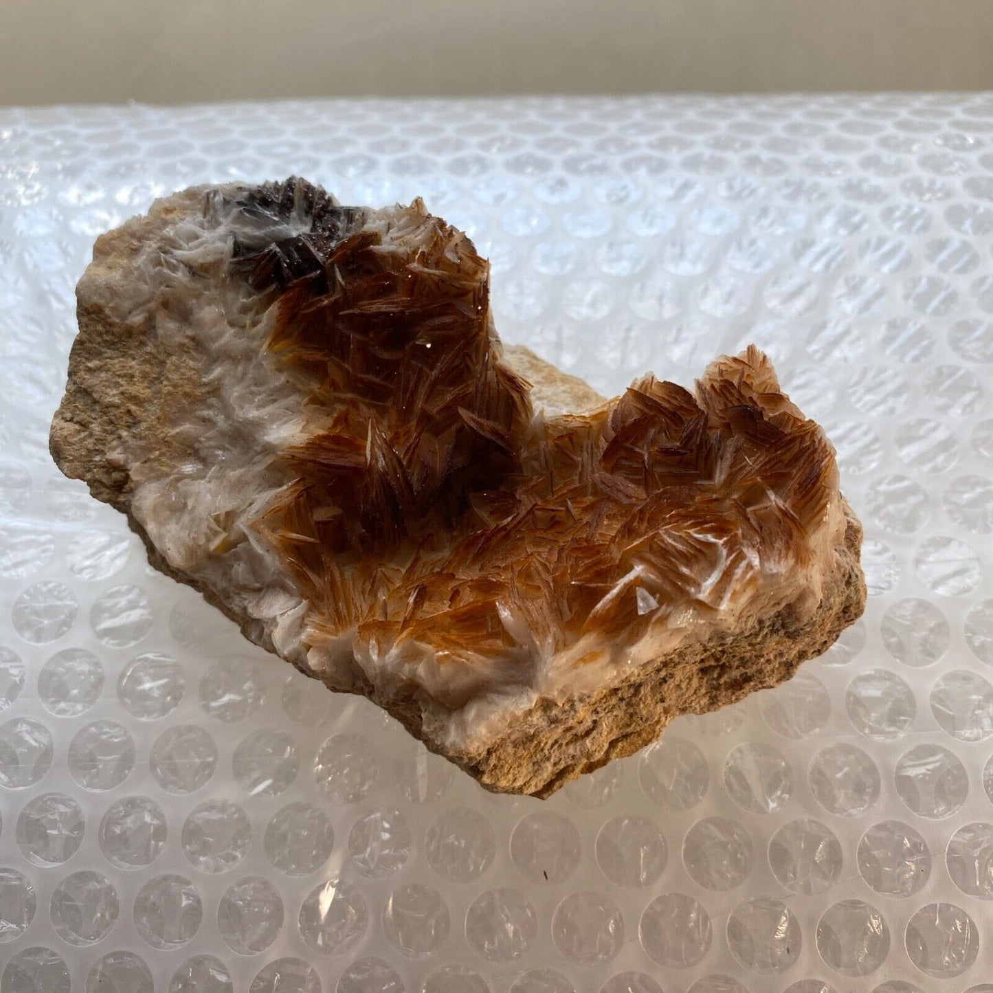 BARYTE WITH TRACES VANADINITE FROM MOROCCO, AFRICA 514g MF1330