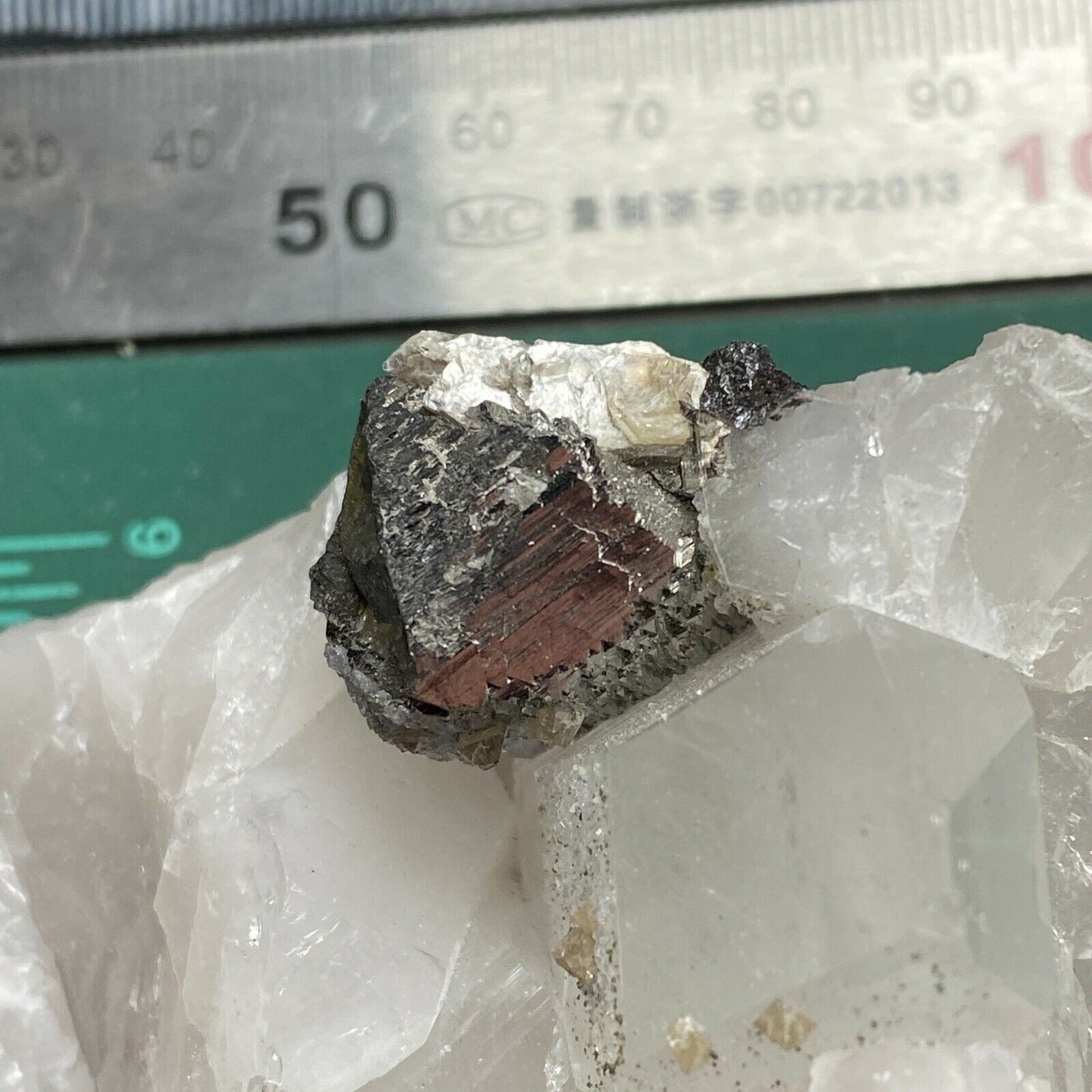 QUARTZ ASSEMBLAGE WITH PYRITE FROM THE HIMALAYAS 447g MF8346
