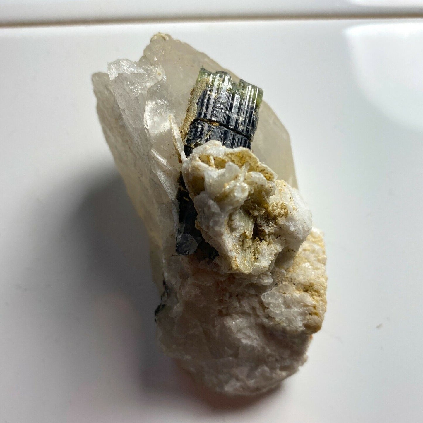 TOURMALINE IN QUARTZ & ALBITE FROM SKARDU, PAKISTAN  115g MF1334