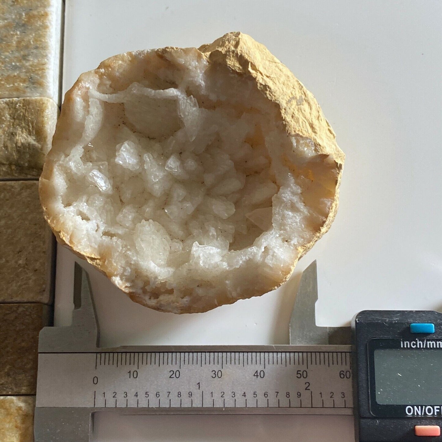 CALCITE EXQUISITE GEODE FROM MIBLADEN, MOROCCO 136g MF6550