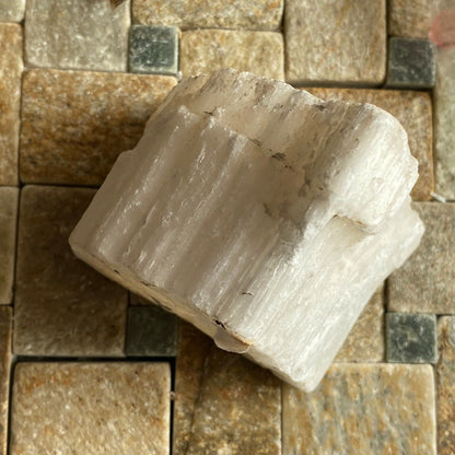 SATIN SPAR GYPSUM FROM BAVARIA, GERMANY 153g  MF3069