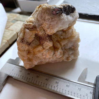 GALENA/FLUORITE/QUARTZ ETC FROM MENHENIOT, CORNWALL, ENGLAND HEAVY 303g MF1316