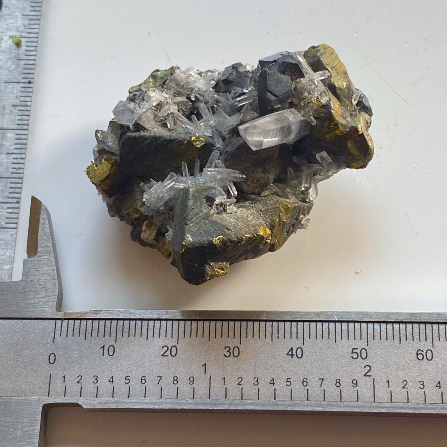 SPHALERITE/QUARTZ/CHALCOPYRITE/PYRITE FROM PERU 48g MF621