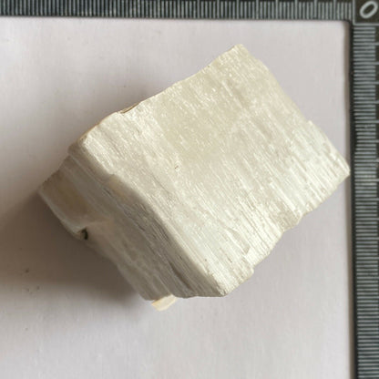 SATIN SPAR GYPSUM FROM BAVARIA, GERMANY 153g  MF3069