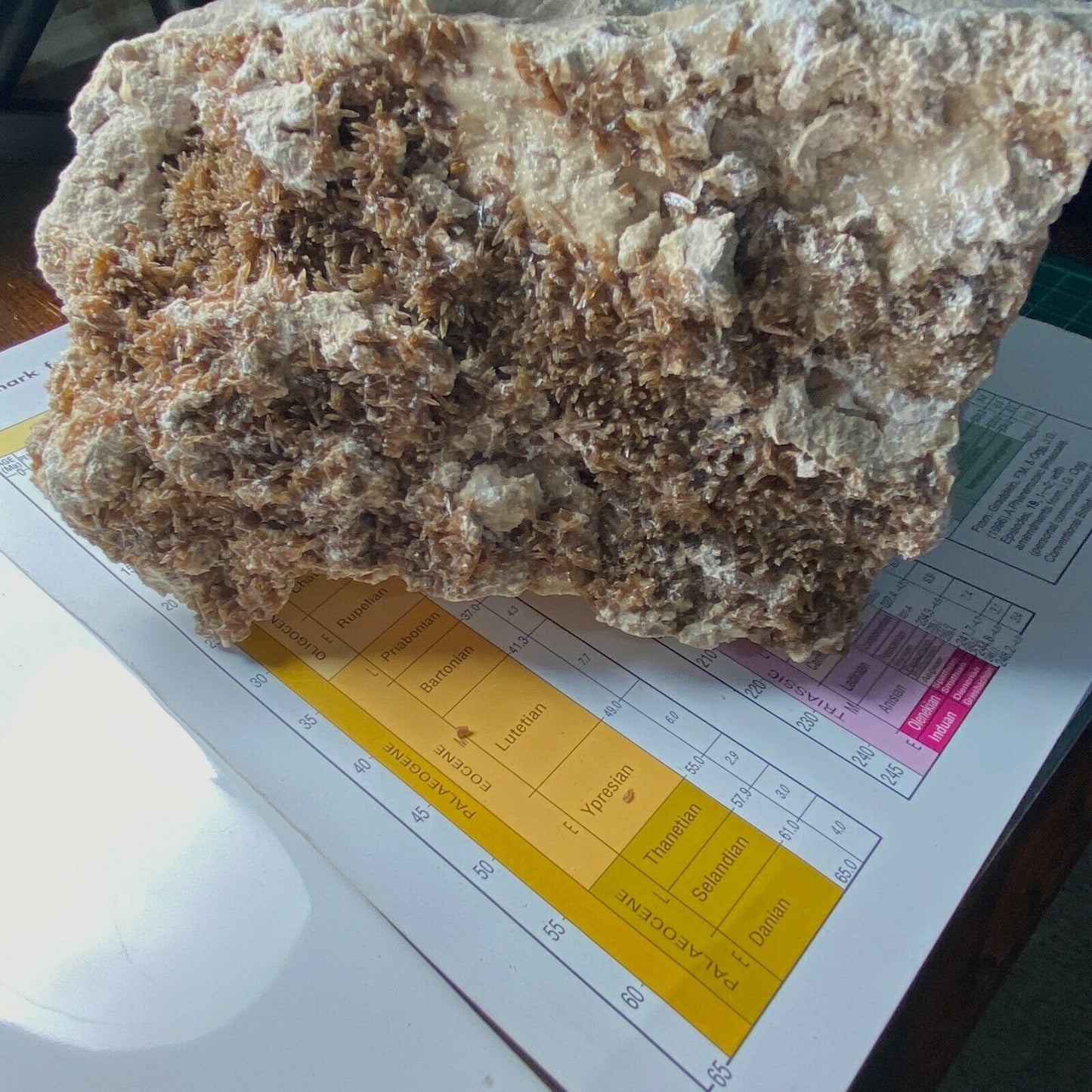 BARITE WITH CALCITE FROM BOWERS QUARRY, PORTLAND, DORSET SUBSTANTIAL 2376g MF630